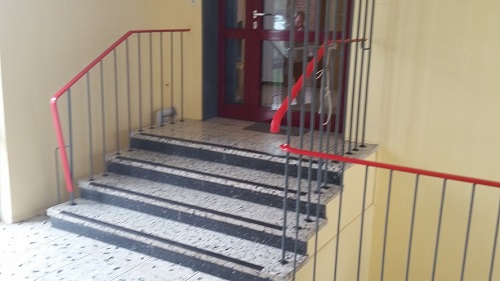 Paffendorf Altenstube - Stufen zum Wahlraum